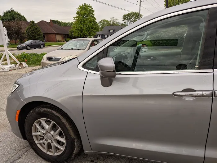 Enterprise Rent-A-Car Picture 7