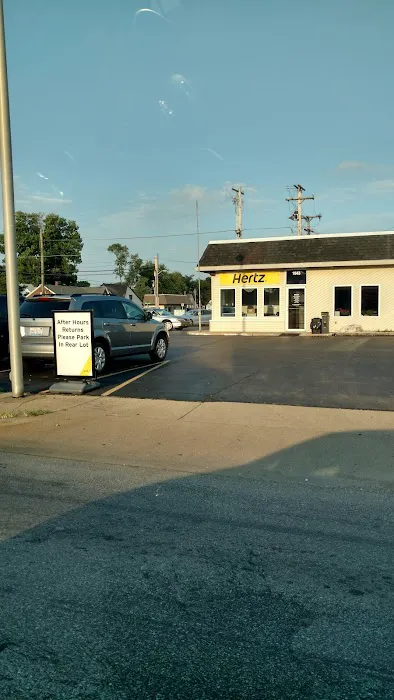Hertz Car Rental - Columbus - Central Avenue Hle Picture 2