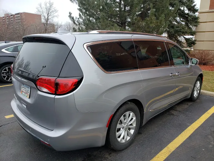 Hertz Car Rental - Columbus - Central Avenue Hle Picture 5