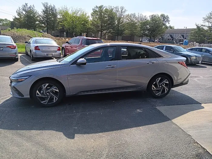 Enterprise Rent-A-Car Picture 2