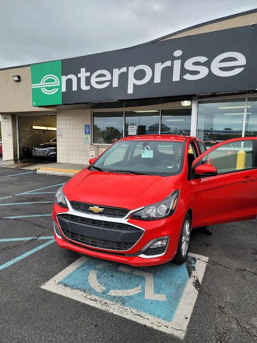 Enterprise Rent-A-Car Picture 9