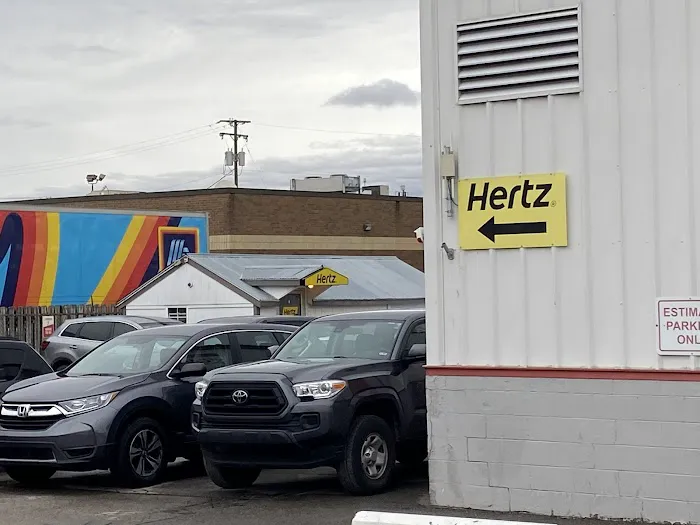 Hertz Car Rental - Columbus - Columbus West Hle Picture 7