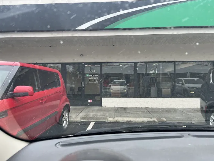 Enterprise Rent-A-Car Picture 6