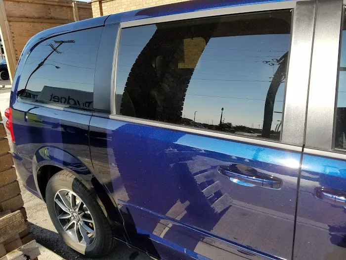 Budget Car Rental Picture 1