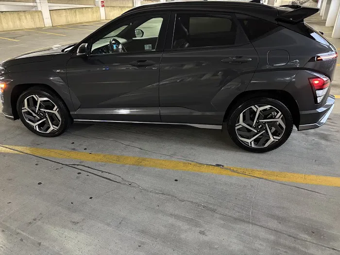 Enterprise Rent-A-Car Picture 2