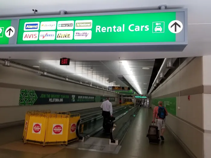 Avis Car Rental Picture 7