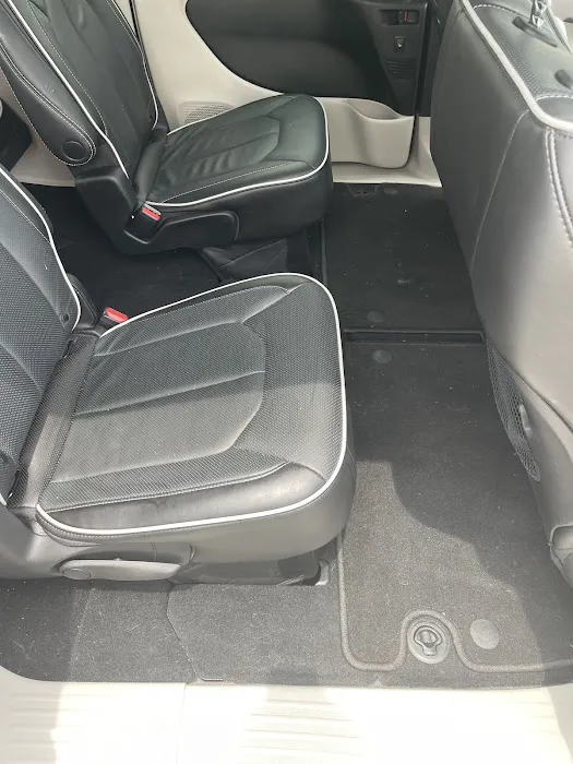 Budget Car Rental Picture 9