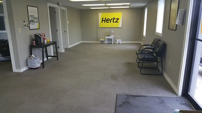 Hertz Car Rental - Westerville - 5965 Westerville Road Picture 2