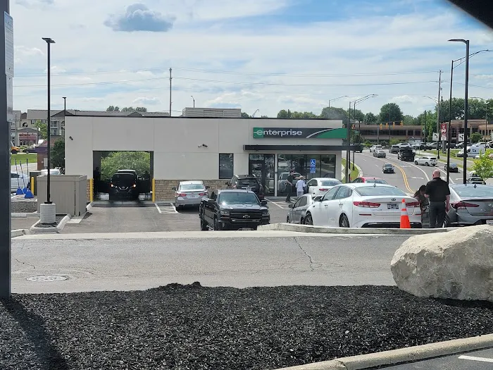 Enterprise Rent-A-Car Picture 2