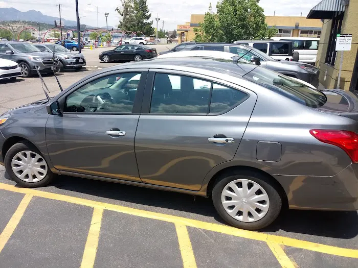 Enterprise Rent-A-Car Picture 5