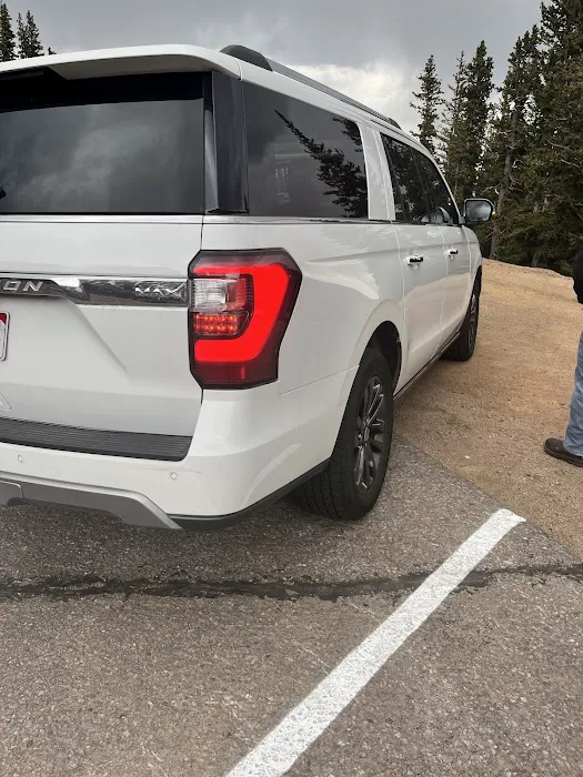 Avis Car Rental Picture 3