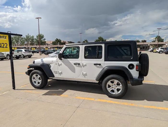Hertz Car Rental - Colorado Springs - Colorado Springs Airport (COS) Picture 4