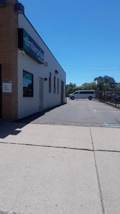 Enterprise Rent-A-Car Picture 10