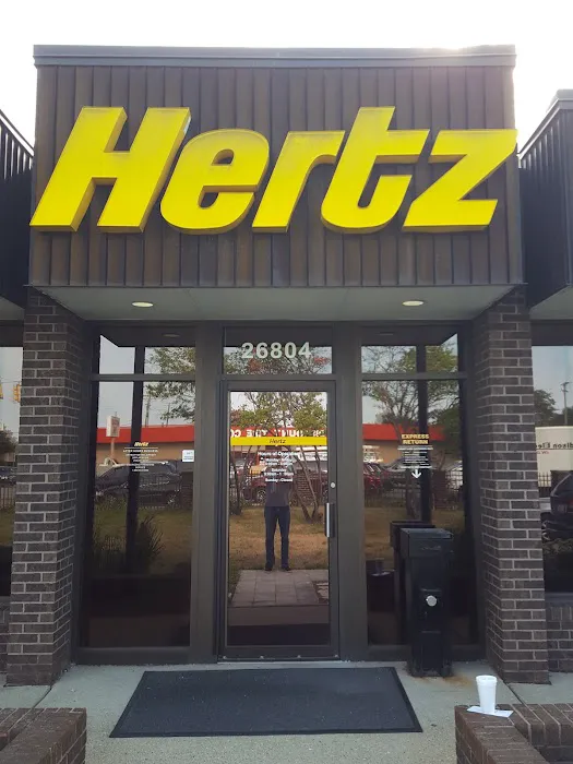 Hertz Car Rental - Center Line - Van Dyke Avenue Picture 7