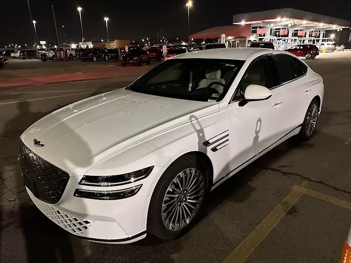 Avis Car Rental Picture 10