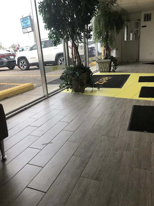 Hertz Car Rental Picture 6