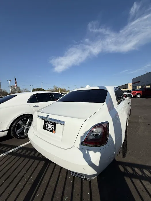 Twins Exotic Car Rental Picture 8