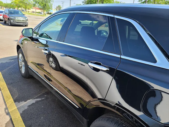 Hertz Car Rental - Livonia - (05410-10) HLE Picture 5