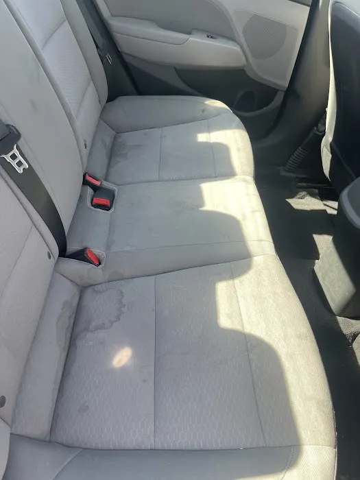 Hertz Car Rental - Livonia - (05410-10) HLE Picture 7