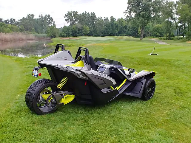 3 Wheel Rentals of Detroit Picture 1