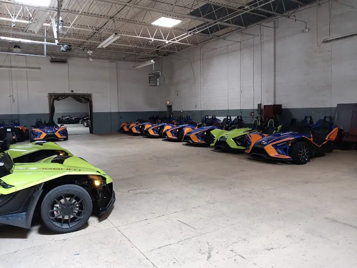 3 Wheel Rentals of Detroit Picture 9