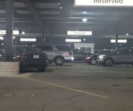 Thrifty Car Rental - Detroit Metropolitan Wayne County Airport