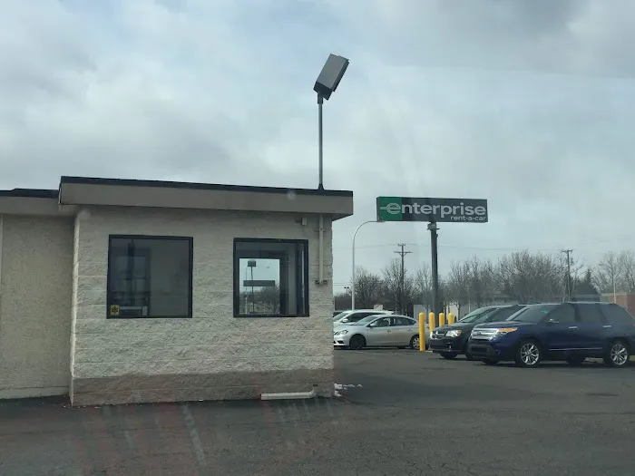 Enterprise Rent-A-Car Picture 2