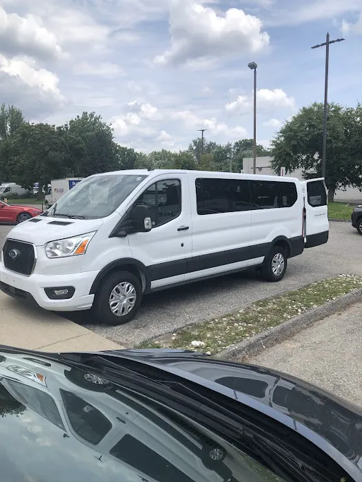 Avis Car Rental Picture 3