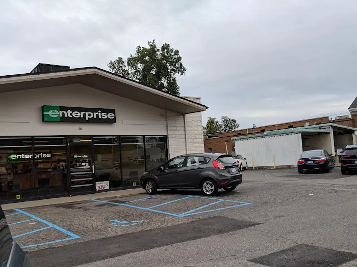 Enterprise Rent-A-Car Picture 8