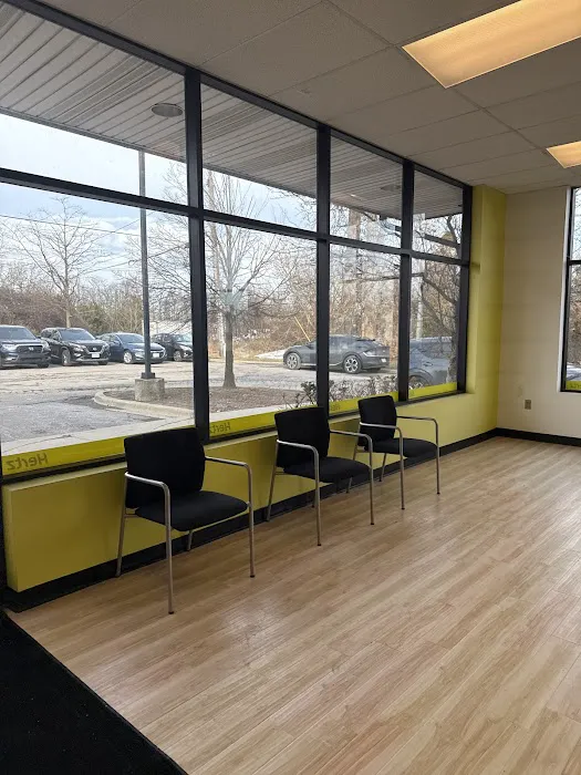 Hertz Car Rental - Canton - Michigan Avenue Picture 8