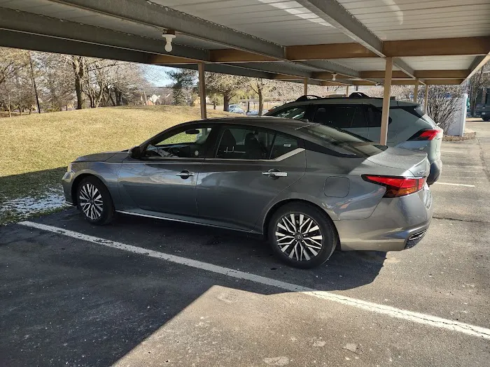 Avis Car Rental Picture 5