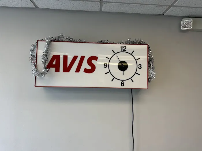 Avis Car Rental Picture 8
