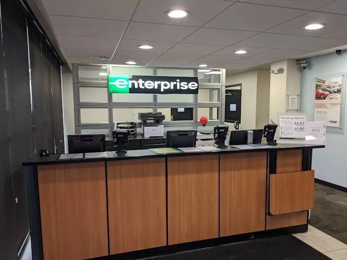 Enterprise Rent-A-Car Picture 3