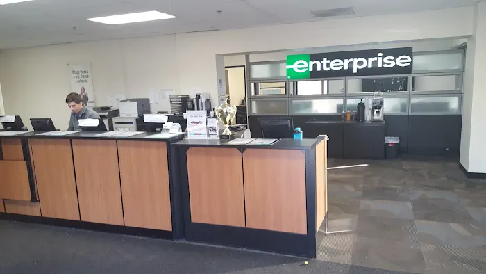 Enterprise Rent-A-Car Picture 6