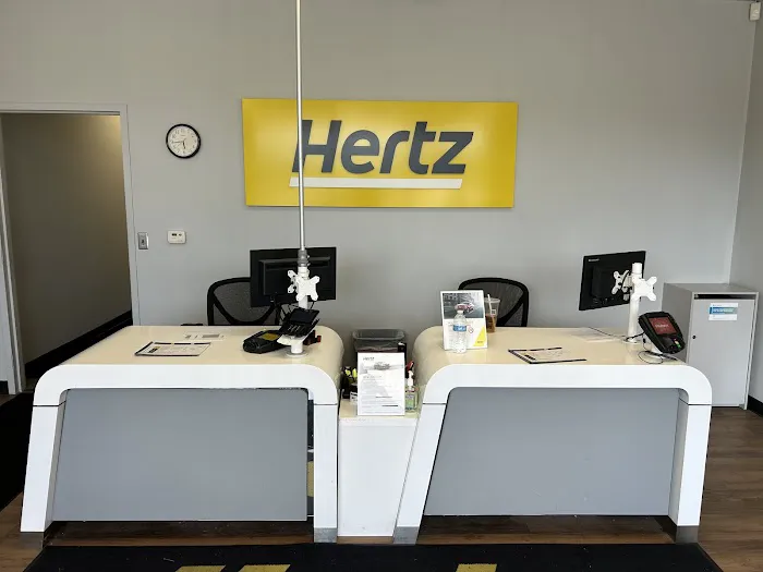 Hertz Car Rental - Ann Arbor - Washtenaw Avenue Picture 3