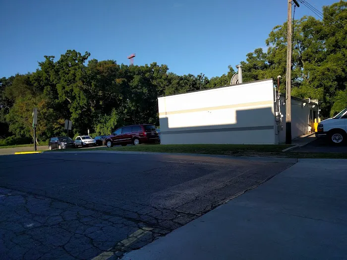 Enterprise Rent-A-Car Picture 7