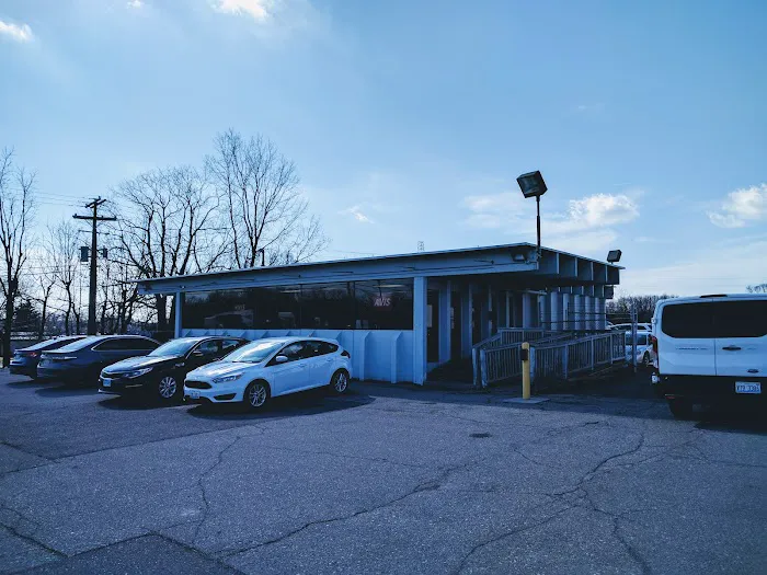 Avis Car Rental Picture 2
