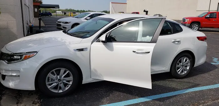 Budget Car Rental Picture 1