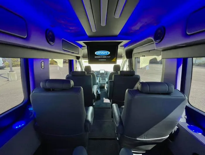 Lasco Rental Cars Picture 1