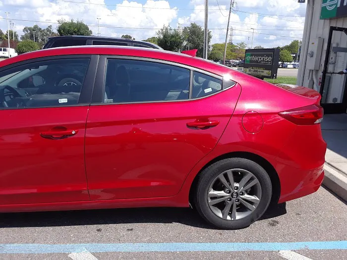 Enterprise Rent-A-Car Picture 3