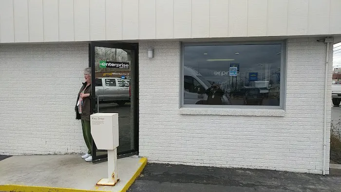 Enterprise Rent-A-Car Picture 4