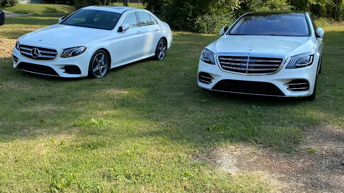 Freds Executive Car Rental, LLC Picture 3