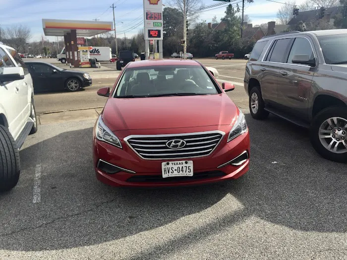 Enterprise Rent-A-Car Picture 3