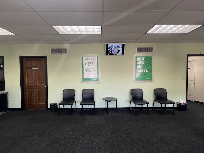 Enterprise Rent-A-Car Picture 1
