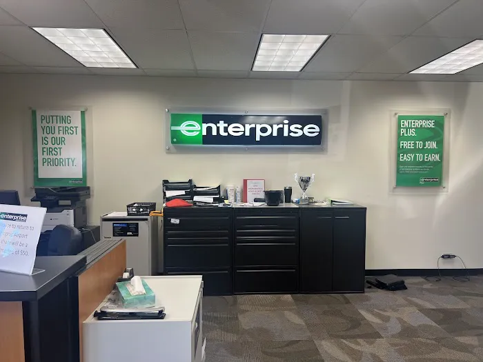 Enterprise Rent-A-Car Picture 7