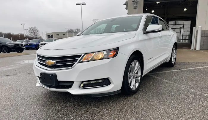 901 Car Rental Picture 6