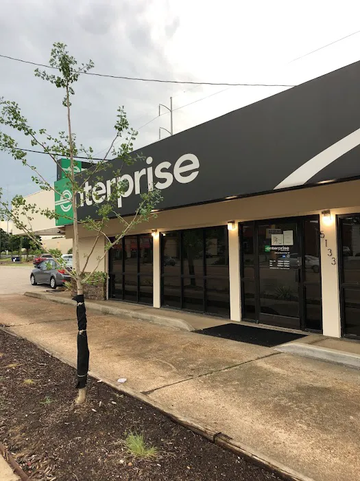Enterprise Rent-A-Car Picture 2