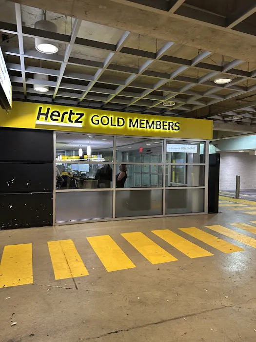 Hertz Car Rental - Memphis - Memphis International Airport (MEM) Picture 3