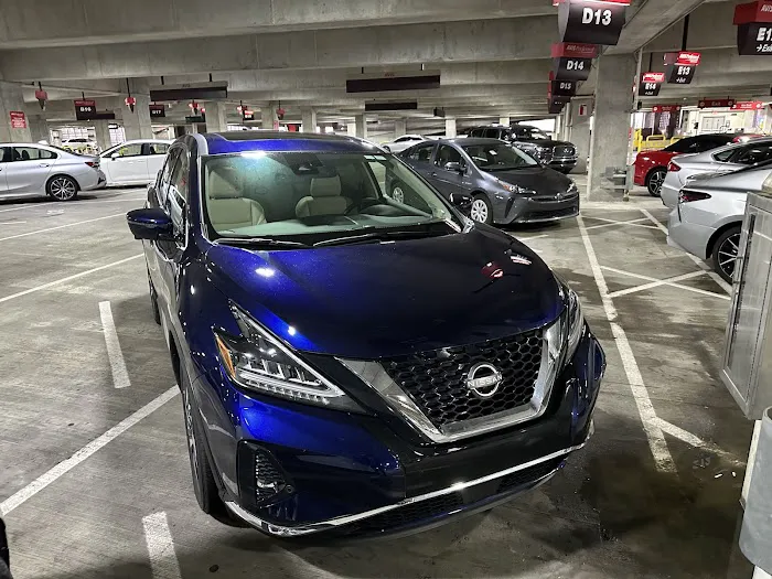 Avis Car Rental Picture 3