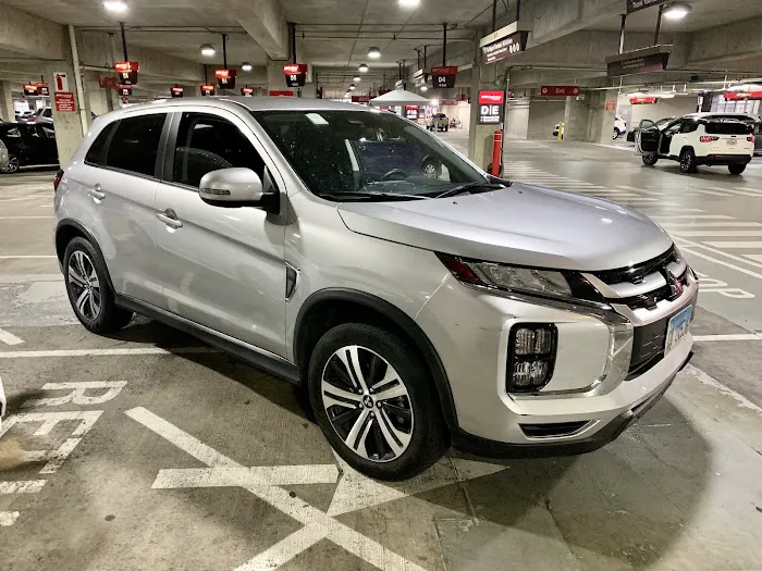 Avis Car Rental Picture 9